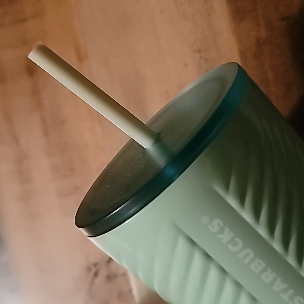 Starbucks Swirled Metal Light Green Tumbler Cup Venti - Picture 4 of 9